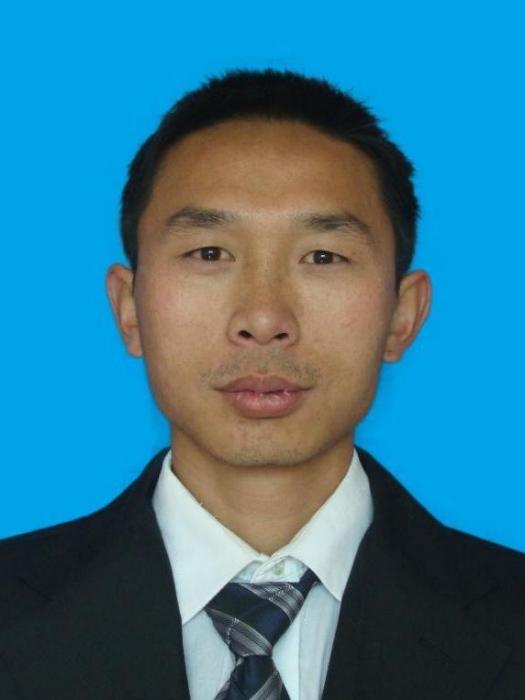羅亮(西藏自治區昌都市貢覺縣人民政府副縣長、辦公室主任、信訪局局長) 羅亮(西藏自治區昌都市貢覺縣人民政府副縣長、辦公室主任、信訪局局長)
