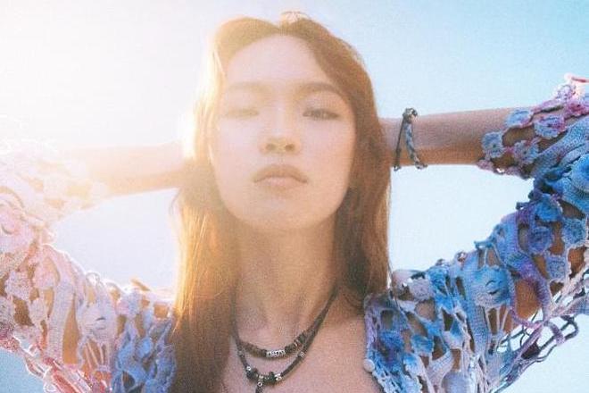 LÜCY(中國台灣女歌手、詞曲作者) LÜCY(中國台灣女歌手、詞曲作者)