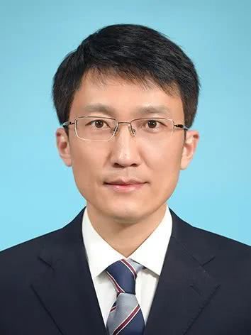 姜勇(南通市委研究室財經工作處處長) 姜勇(南通市委研究室財經工作處處長)