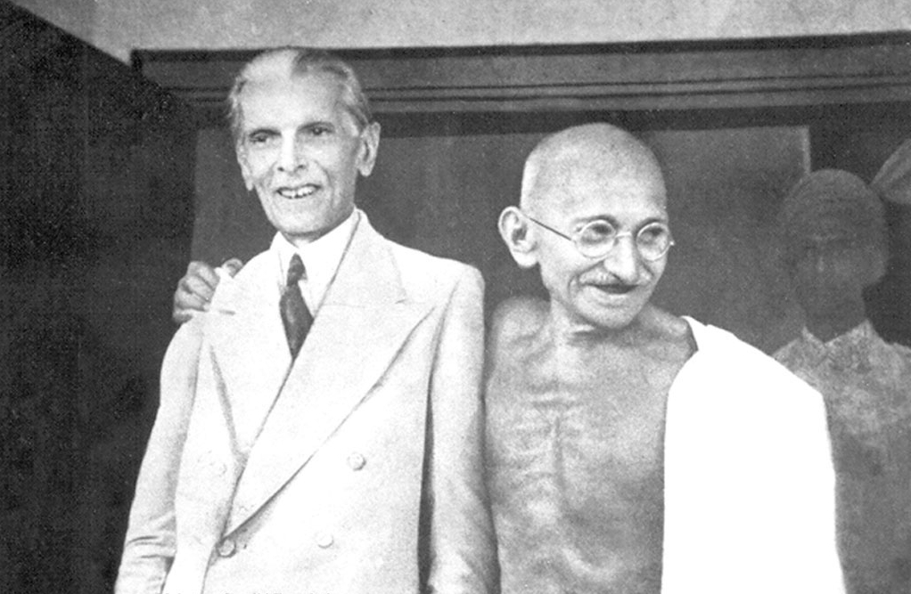 真納（左）和甘地