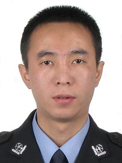 周偉國(杭州市公安局上城區分局黨委委員、駐局紀檢組組長、第一副督察長) 周偉國(杭州市公安局上城區分局黨委委員、駐局紀檢組組長、第一副督察長)
