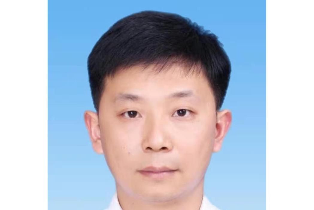 李胤(貴州省綏陽縣就業局局長) 李胤(貴州省綏陽縣就業局局長)