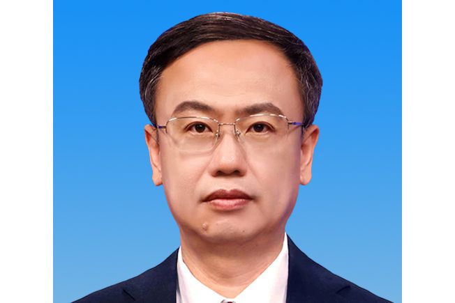 張弛(大連理工大學黨委委員、常委、副校長)