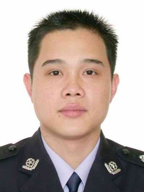 吳冰(廣西岑溪市公安局黨委委員、副局長) 吳冰(廣西岑溪市公安局黨委委員、副局長)