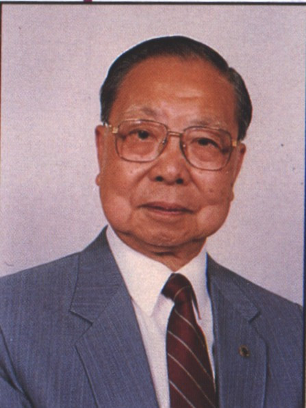 李作權 李作權