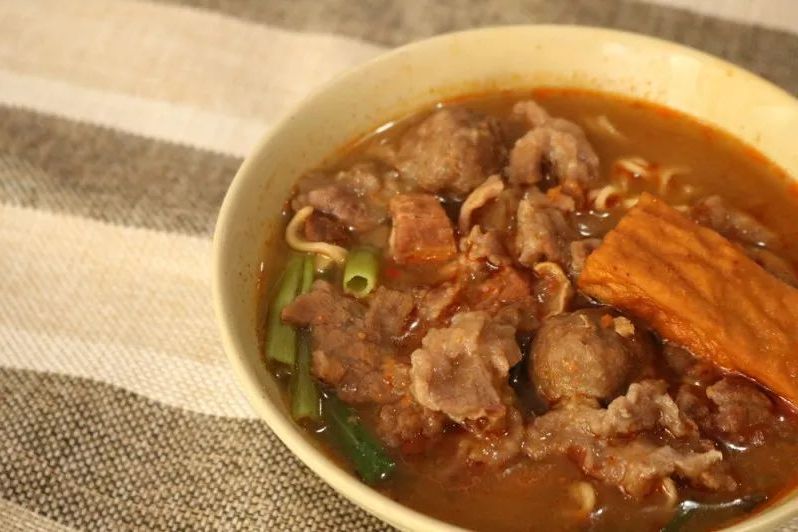 沙茶肉麵 沙茶肉麵