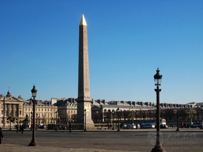 巴黎廣場方尖塔