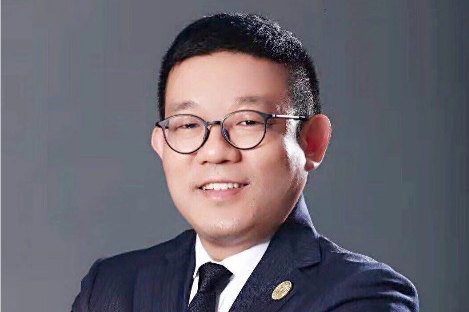 陸金才(浙江澤鑒律師事務所主任、律師、首席合伙人) 陸金才(浙江澤鑒律師事務所主任、律師、首席合伙人)