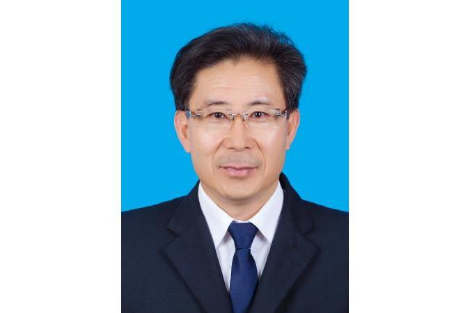 李星(第十四屆全國政協委員,寧夏大學黨委書記) 李星(第十四屆全國政協委員,寧夏大學黨委書記)