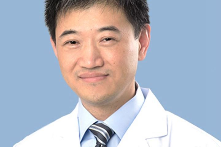 陳鋒(上海新視界眼科醫院眼科醫生) 陳鋒(上海新視界眼科醫院眼科醫生)