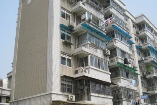 恆鑫公寓(上海市寶山區1999年建成的住宅小區)
