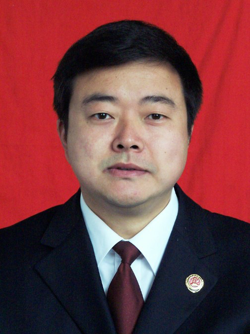 裴文崢