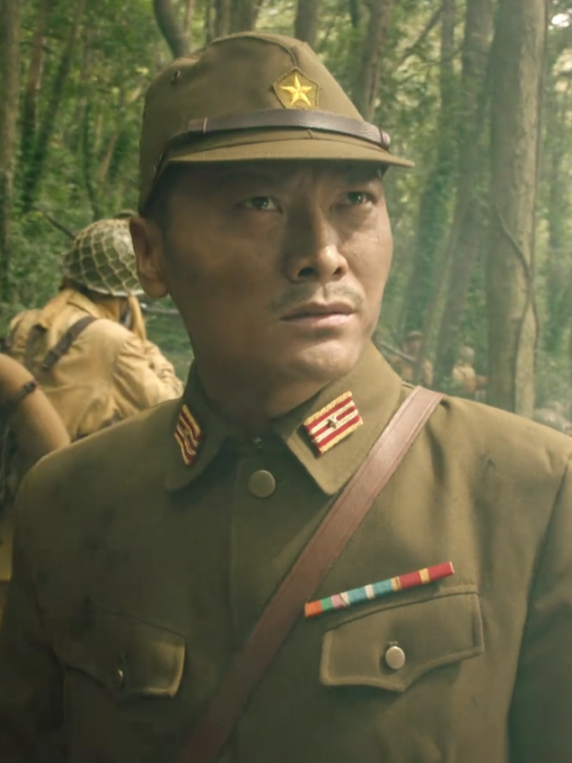 佐藤(抗戰劇《虎膽巍城》中的角色) 佐藤(抗戰劇《虎膽巍城》中的角色)