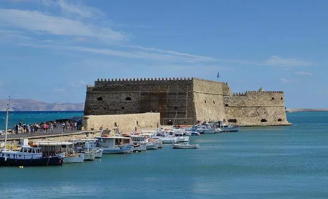 威尼斯在克里特沿海建造的要塞