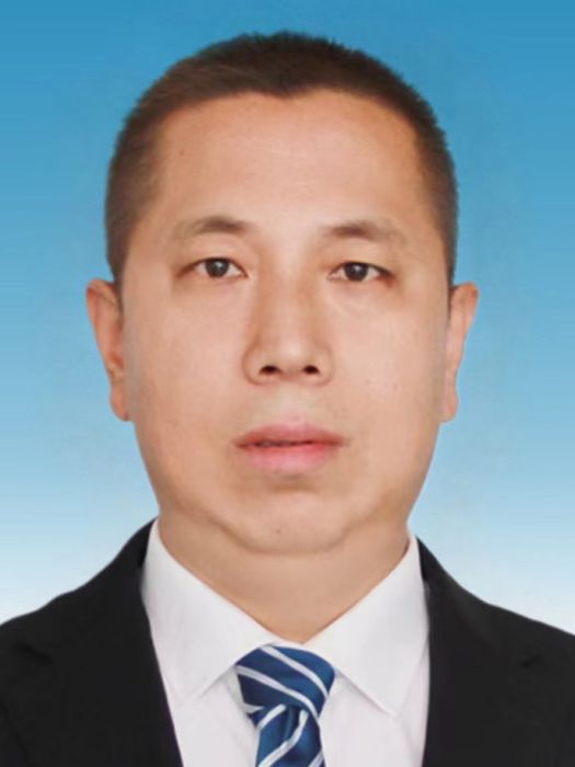 趙江(遼寧省興城市人力資源和社會保障局黨組成員、副局長) 趙江(遼寧省興城市人力資源和社會保障局黨組成員、副局長)