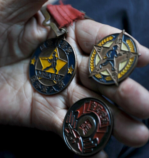馬成余在戰鬥中所獲得的紀念章