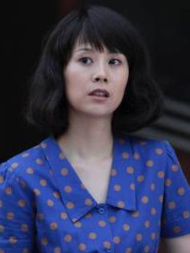 何佳(《請你原諒我》中的角色) 何佳(《請你原諒我》中的角色)