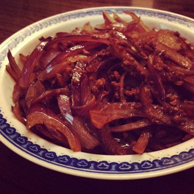 洋蔥炒肉末 洋蔥炒肉末