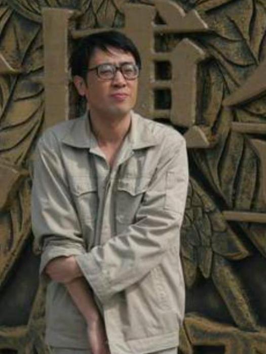 周英文(《局中局》中的角色) 周英文(《局中局》中的角色)