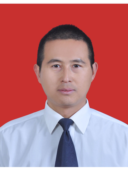 王鋒(浙江省衢州市開化傳媒集團黨委委員) 王鋒(浙江省衢州市開化傳媒集團黨委委員)