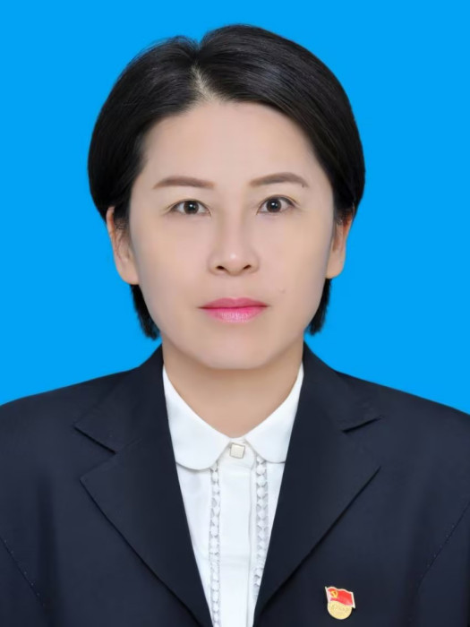 文潔(貴州省興義公路管理局黨委委員、總工程師) 文潔(貴州省興義公路管理局黨委委員、總工程師)