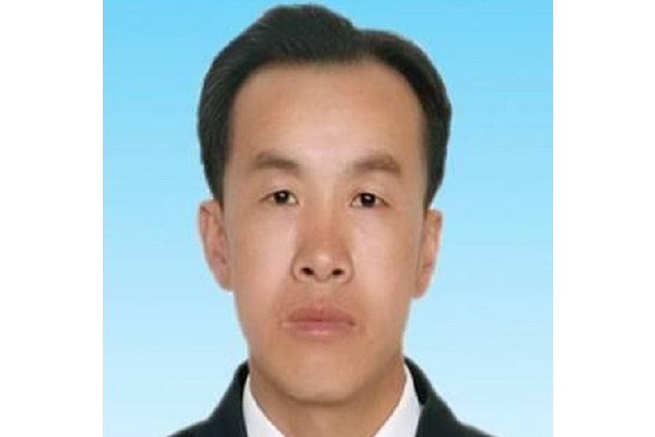 趙鋒(內蒙古自治區烏蘭察布市察哈爾右翼前旗紀律檢查委員會紀委副書記、監委副主任) 趙鋒(內蒙古自治區烏蘭察布市察哈爾右翼前旗紀律檢查委員會紀委副書記、監委副主任)