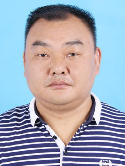 李明峰(安徽省滁州市定遠縣供銷社黨組成員、理事會副主任) 李明峰(安徽省滁州市定遠縣供銷社黨組成員、理事會副主任)