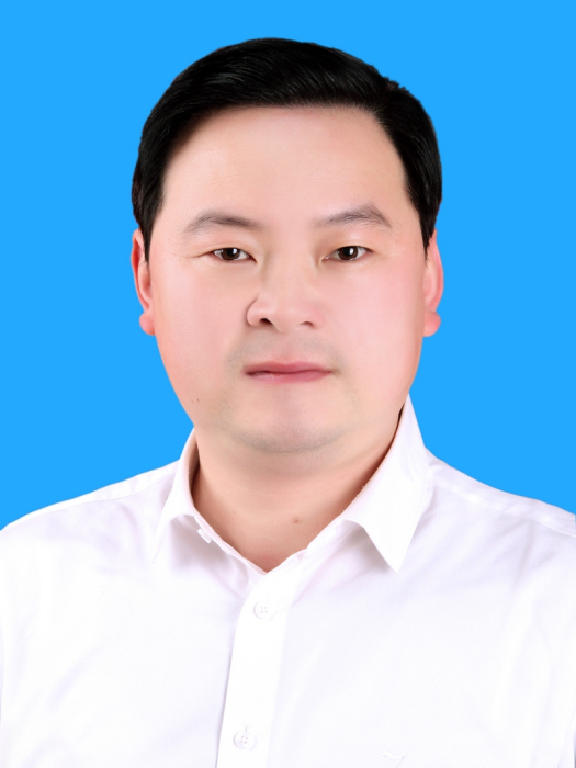 周本才(陝西省安康市漢濱區政府黨組成員、副區長) 周本才(陝西省安康市漢濱區政府黨組成員、副區長)