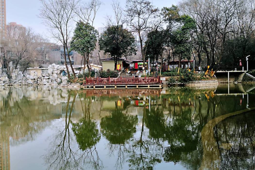 長樂公園(廣東省梅州市長樂公園) 長樂公園(廣東省梅州市長樂公園)