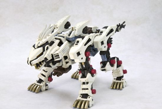 零式長牙獅(《ZOIDS》系列中的Zoid) 零式長牙獅(《ZOIDS》系列中的Zoid)