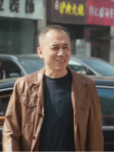 陳奕龍(熱血消防劇《他從火光中走來》中的角色) 陳奕龍(熱血消防劇《他從火光中走來》中的角色)