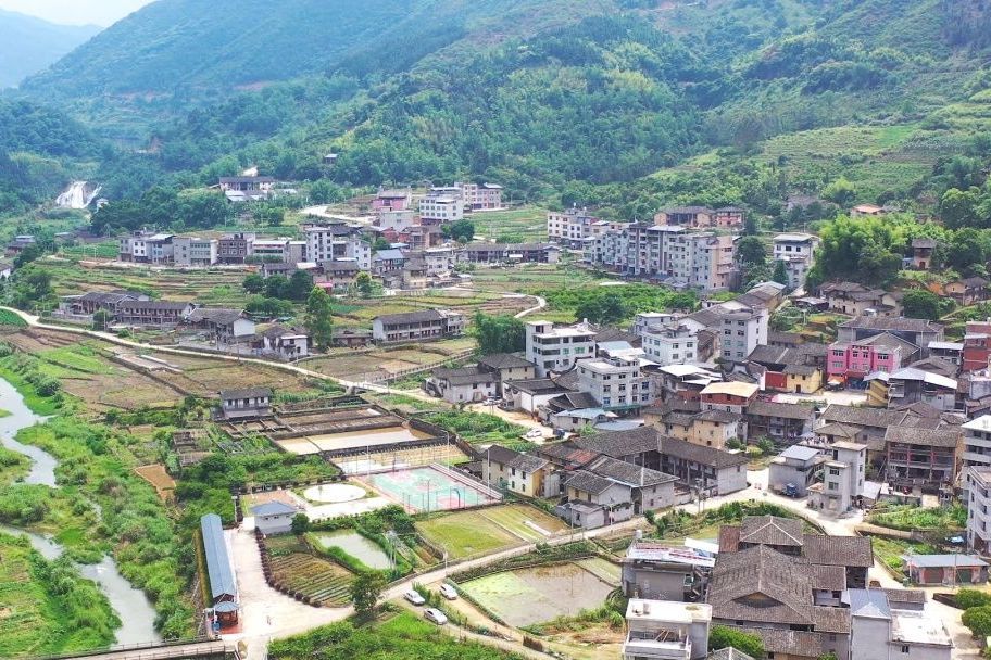 墘面村 墘面村