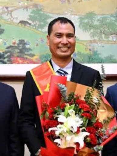朱衛東(浙江壽仙谷醫藥股份有限公司基地場長) 朱衛東(浙江壽仙谷醫藥股份有限公司基地場長)