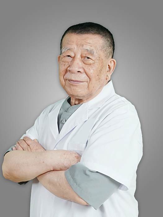朱德貴(成都市中西醫結合醫院主任中醫師,成都市名中醫) 朱德貴(成都市中西醫結合醫院主任中醫師,成都市名中醫)