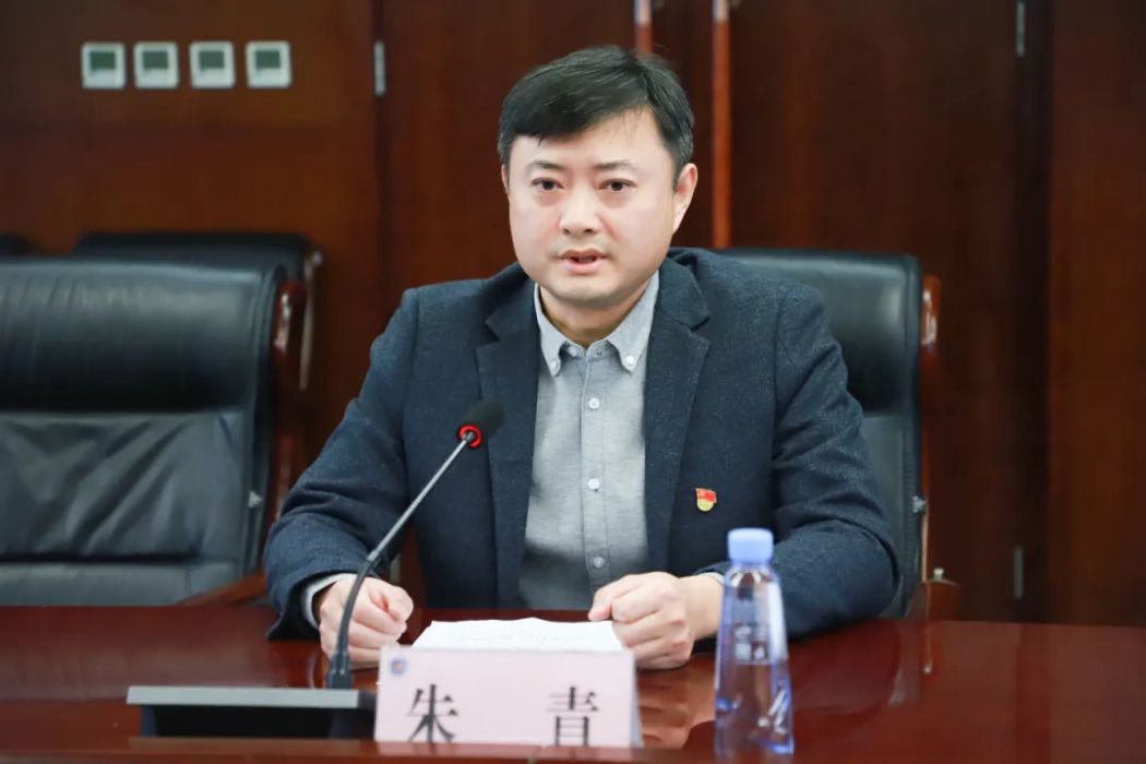 朱青(內蒙古醫科大學附屬醫院黨委委員、副院長(掛職)) 朱青(內蒙古醫科大學附屬醫院黨委委員、副院長(掛職))
