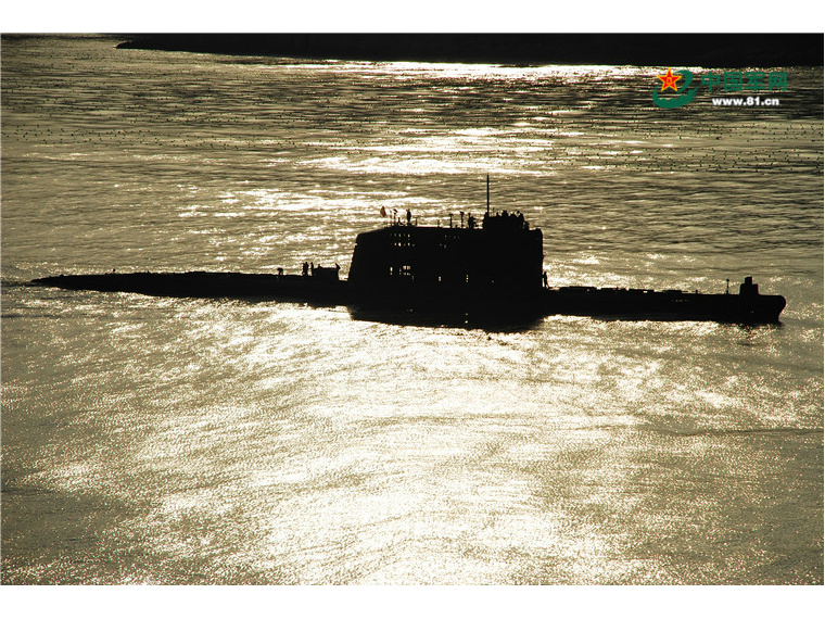 中國海軍031型200號潛艇