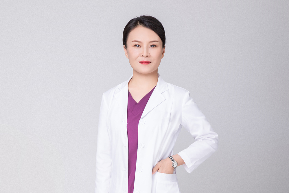 李愛萍(深圳千氧醫療美容門診部執業醫師) 李愛萍(深圳千氧醫療美容門診部執業醫師)