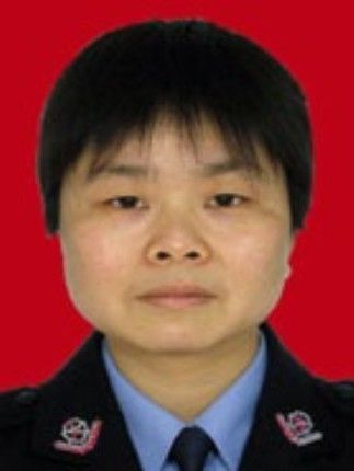 劉宏偉(湘鄉市公安局黨委委員、政工室主任) 劉宏偉(湘鄉市公安局黨委委員、政工室主任)