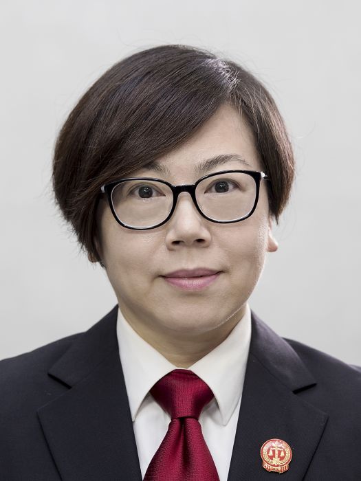 沈潔(上海鐵路運輸法院審判委員會委員、行政審判庭庭長) 沈潔(上海鐵路運輸法院審判委員會委員、行政審判庭庭長)
