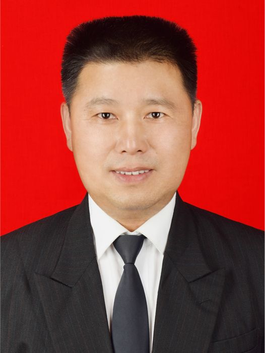 郭兵(陝西省西安市新城區中山門街道黨工委委員、街道辦事處副主任) 郭兵(陝西省西安市新城區中山門街道黨工委委員、街道辦事處副主任)