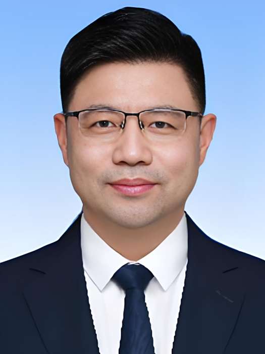 李忠山(長春新區管理委員會副主任) 李忠山(長春新區管理委員會副主任)