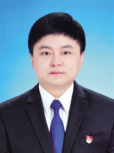 閆立志(內蒙古自治區呼倫貝爾市委常委、宣傳部部長) 閆立志(內蒙古自治區呼倫貝爾市委常委、宣傳部部長)