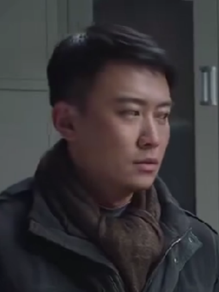 張長生(當代工業劇《沸騰的群山》中的角色) 張長生(當代工業劇《沸騰的群山》中的角色)