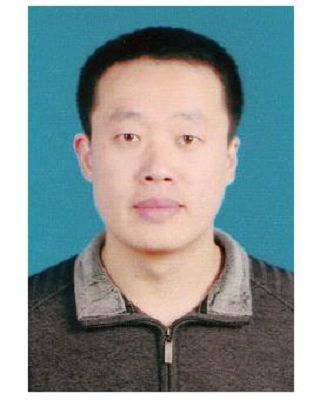 許東(江蘇省徐州市銅山區張集鎮黨委書記) 許東(江蘇省徐州市銅山區張集鎮黨委書記)