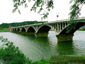 泗瀝橋