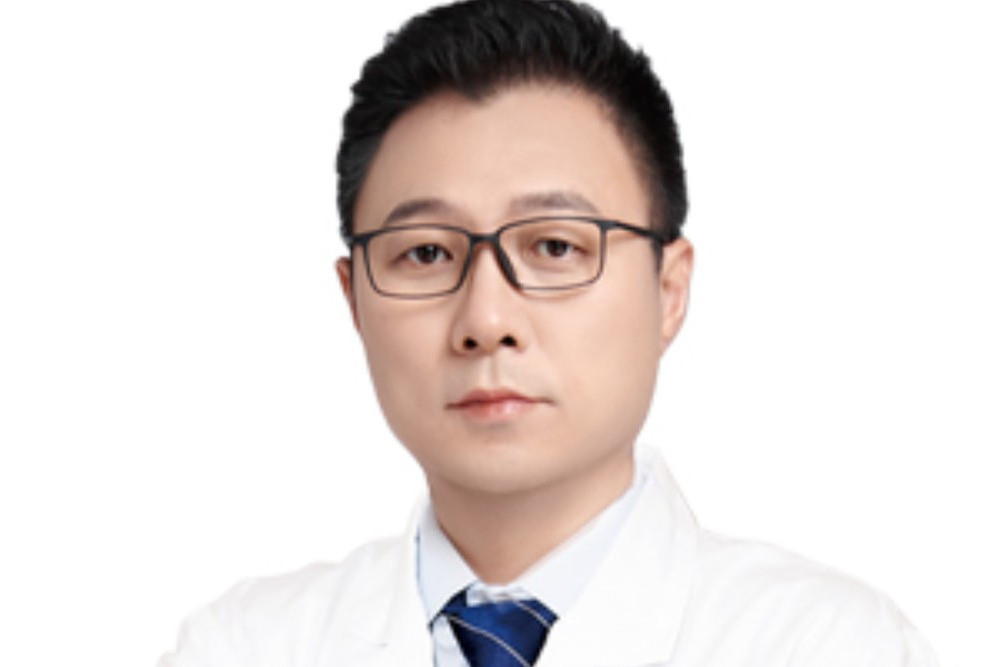 周強(浙江大學醫學院附屬邵逸夫醫院主任醫師) 周強(浙江大學醫學院附屬邵逸夫醫院主任醫師)