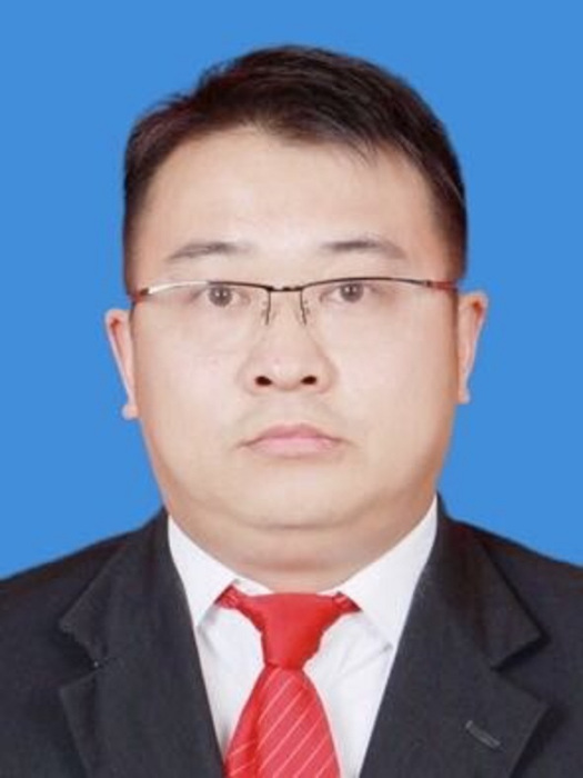 張啟智(湖北省宜昌市遠安縣大數據中心副主任) 張啟智(湖北省宜昌市遠安縣大數據中心副主任)