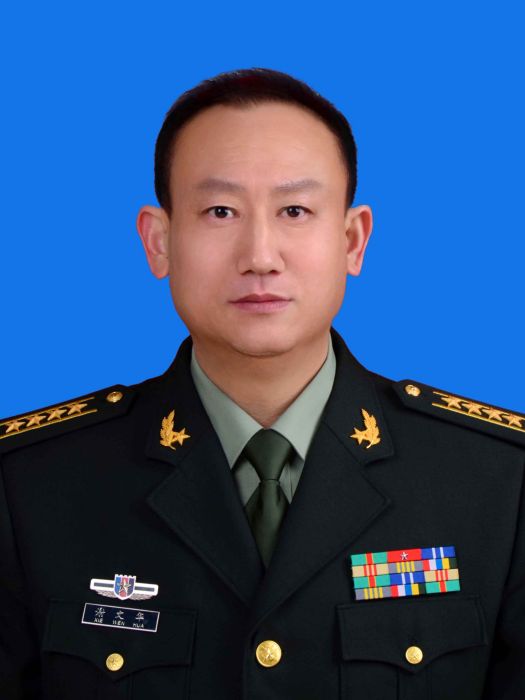 謝文華(福州警備區大校副司令員) 謝文華(福州警備區大校副司令員)