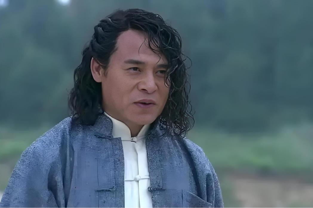 鐵雄(電視劇《後媽的春天》中的反派角色,由演員黑子飾演) 鐵雄(電視劇《後媽的春天》中的反派角色,由演員黑子飾演)