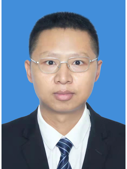 劉雲峰(貴州省畢節市納雍縣人民政府辦公室督查專員、三級主任科員) 劉雲峰(貴州省畢節市納雍縣人民政府辦公室督查專員、三級主任科員)